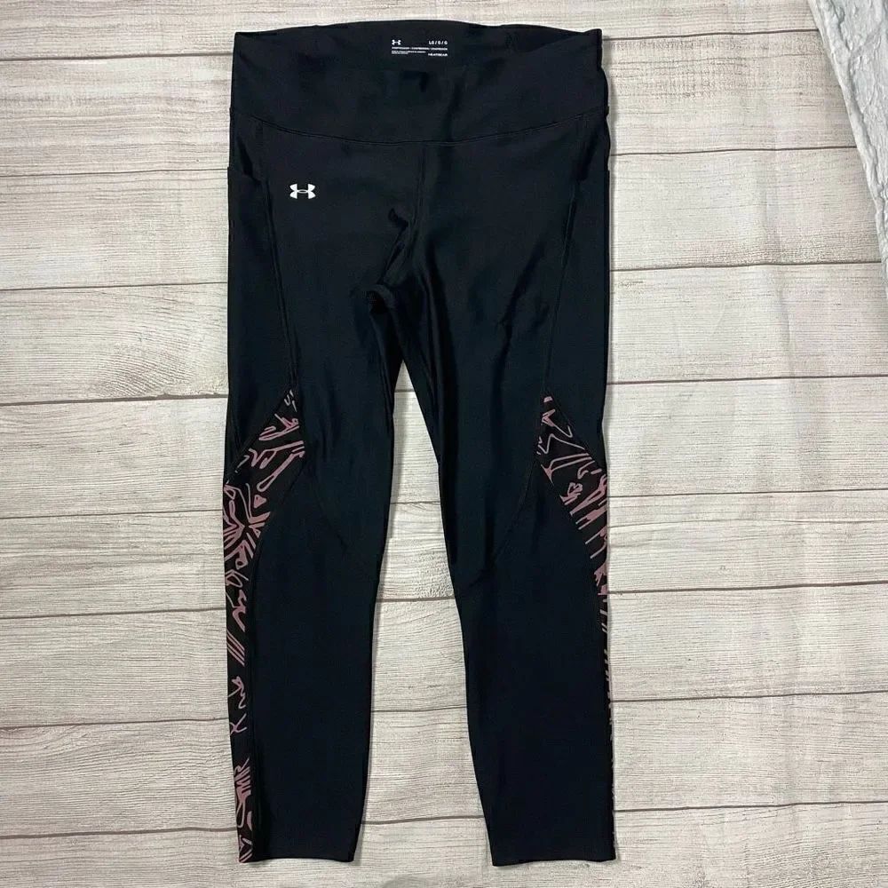 Under Armour women L heatgear pull on compression, capri leggings black